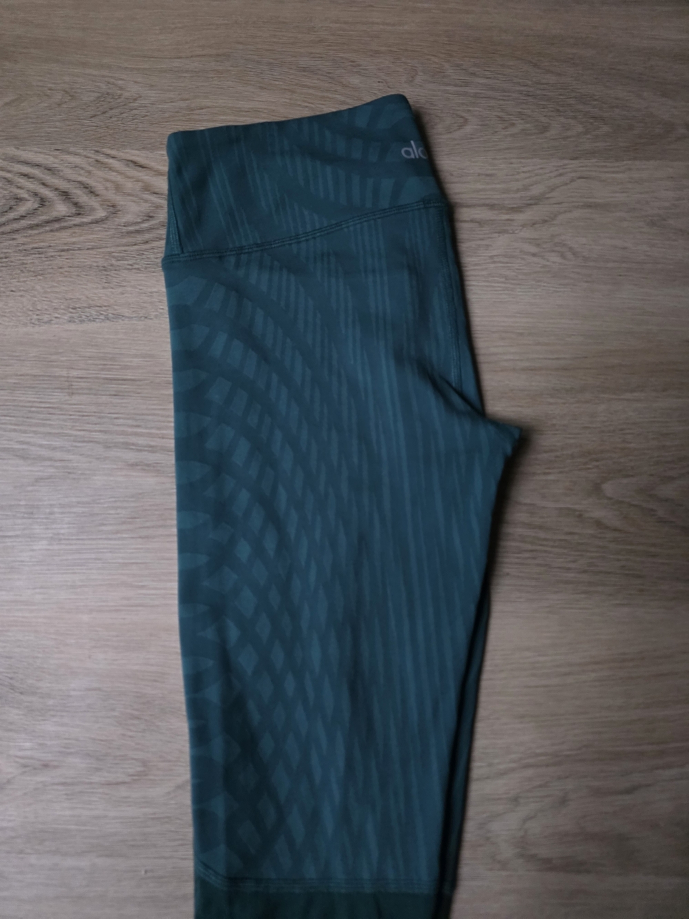 Alo Yoga Emerald Green High-Waisted Mesh Panel Leggings - Size S